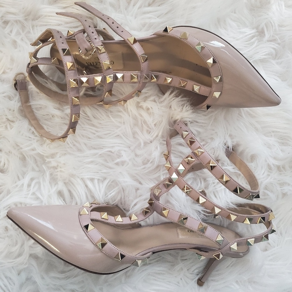 Valentino Rockstud  mid heels